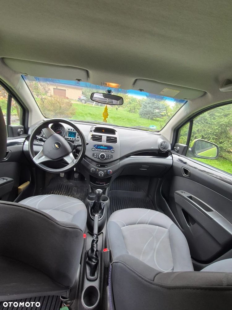 Chevrolet Spark - 5