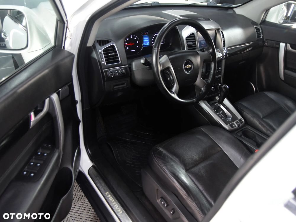 Chevrolet Captiva - 14