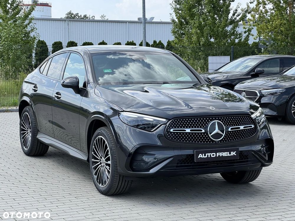 Mercedes-Benz GLC 300 e PHEV 4-Matic AMG Line - 6