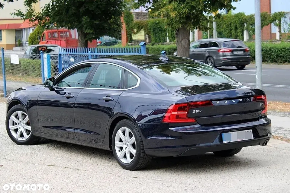 Volvo S90 - 8