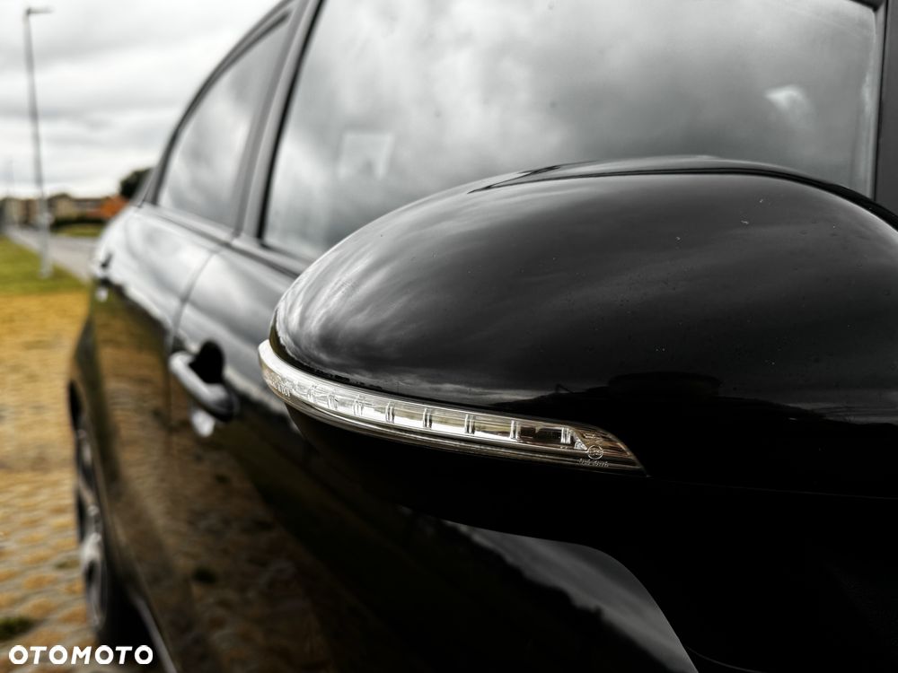 Kia Rio - 7