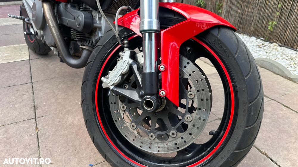 Ducati Monster 696 - 3