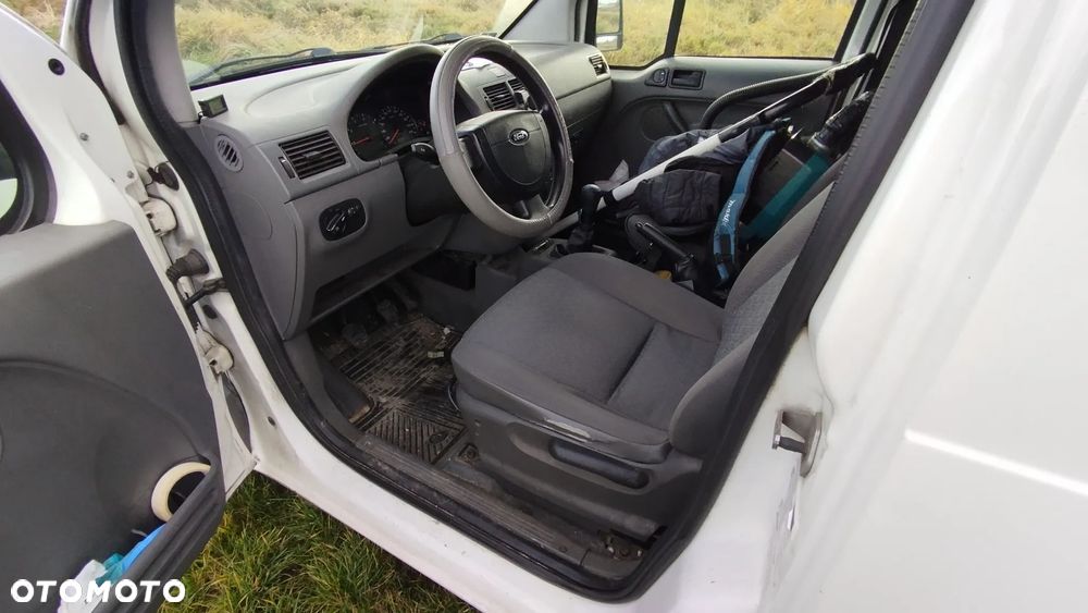 Ford Transit Connect - 4