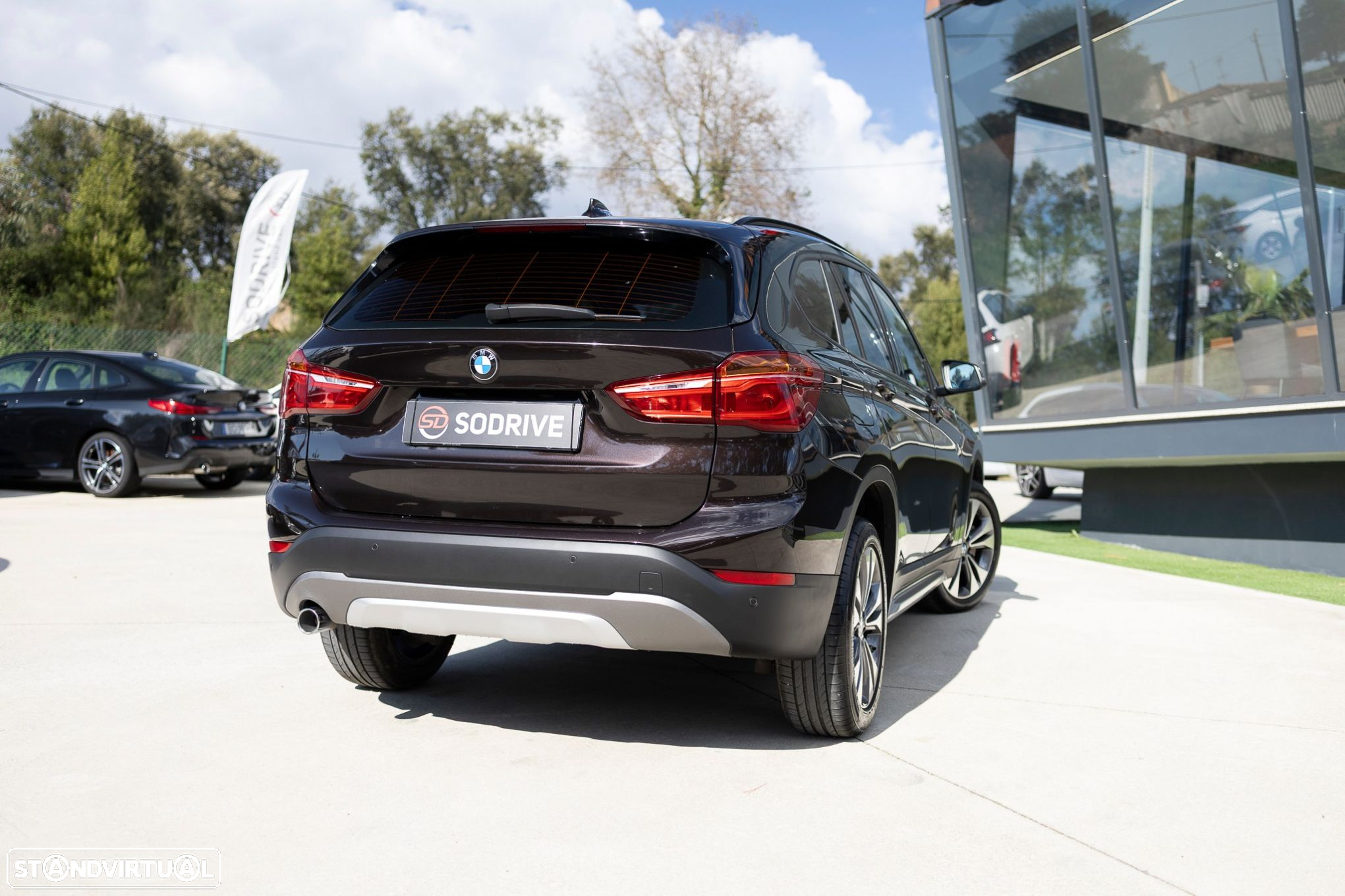 BMW X1 16 d sDrive Line xLine - 46