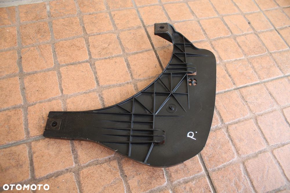 ŚLIZG LAMPY PRAWY PRZÓD AUDI A4 B6 - 3