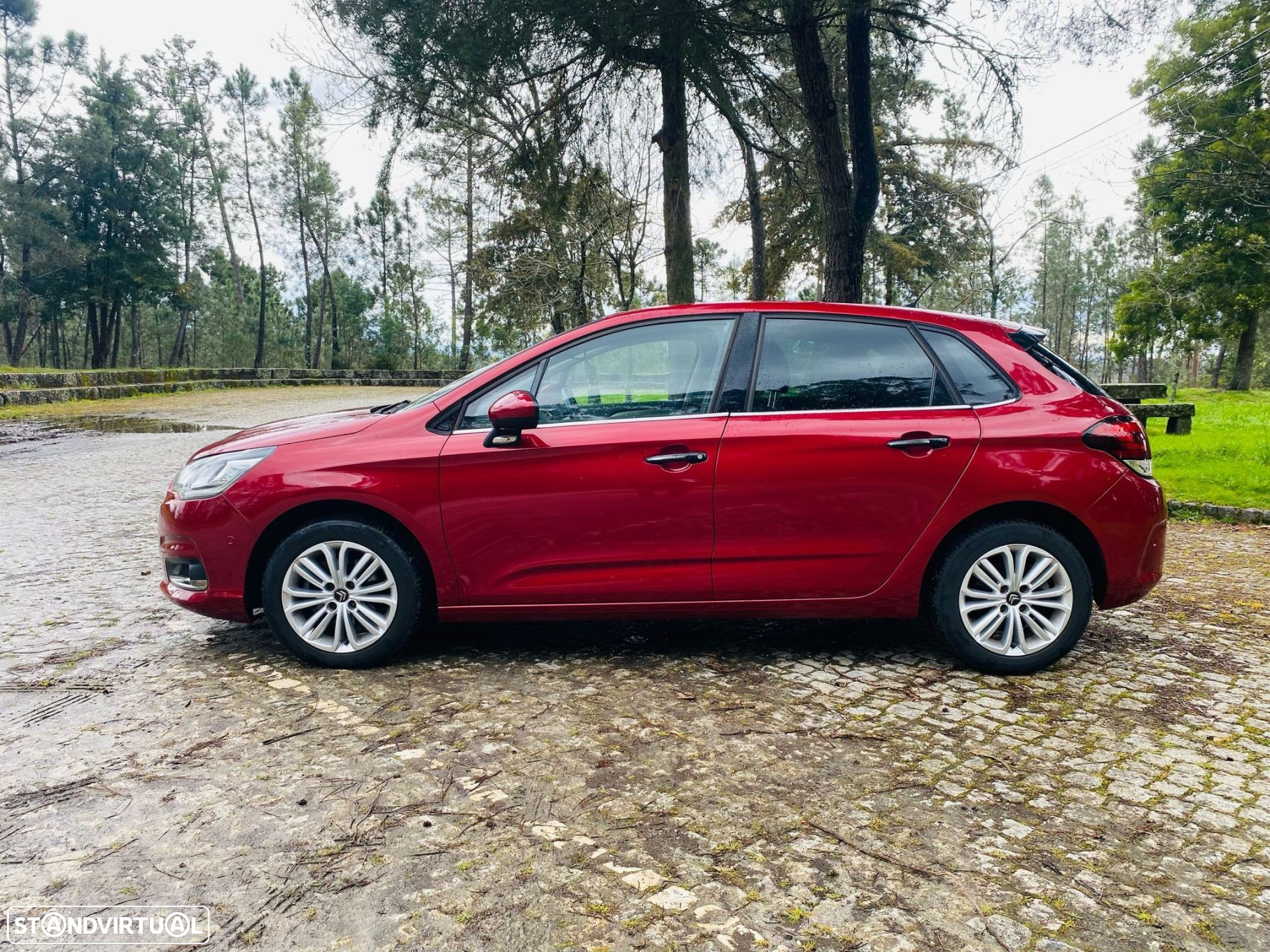 Citroën C4 1.6 BlueHDi Feel EAT6 - 3