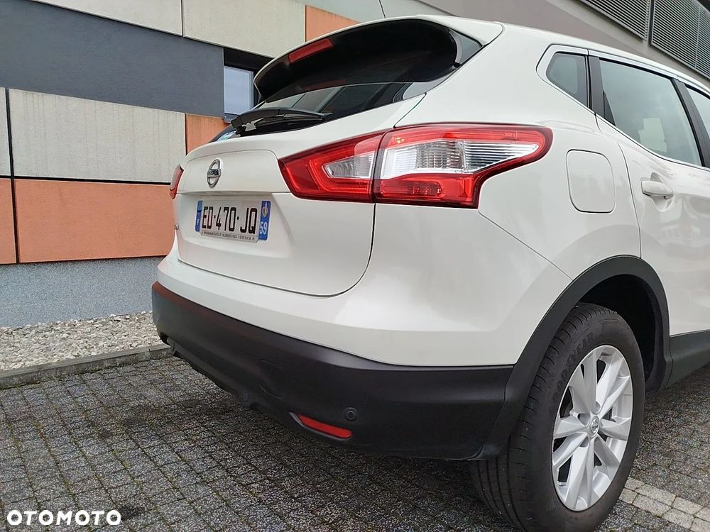 Nissan Qashqai 1.2 DIG-T N-Vision - 30