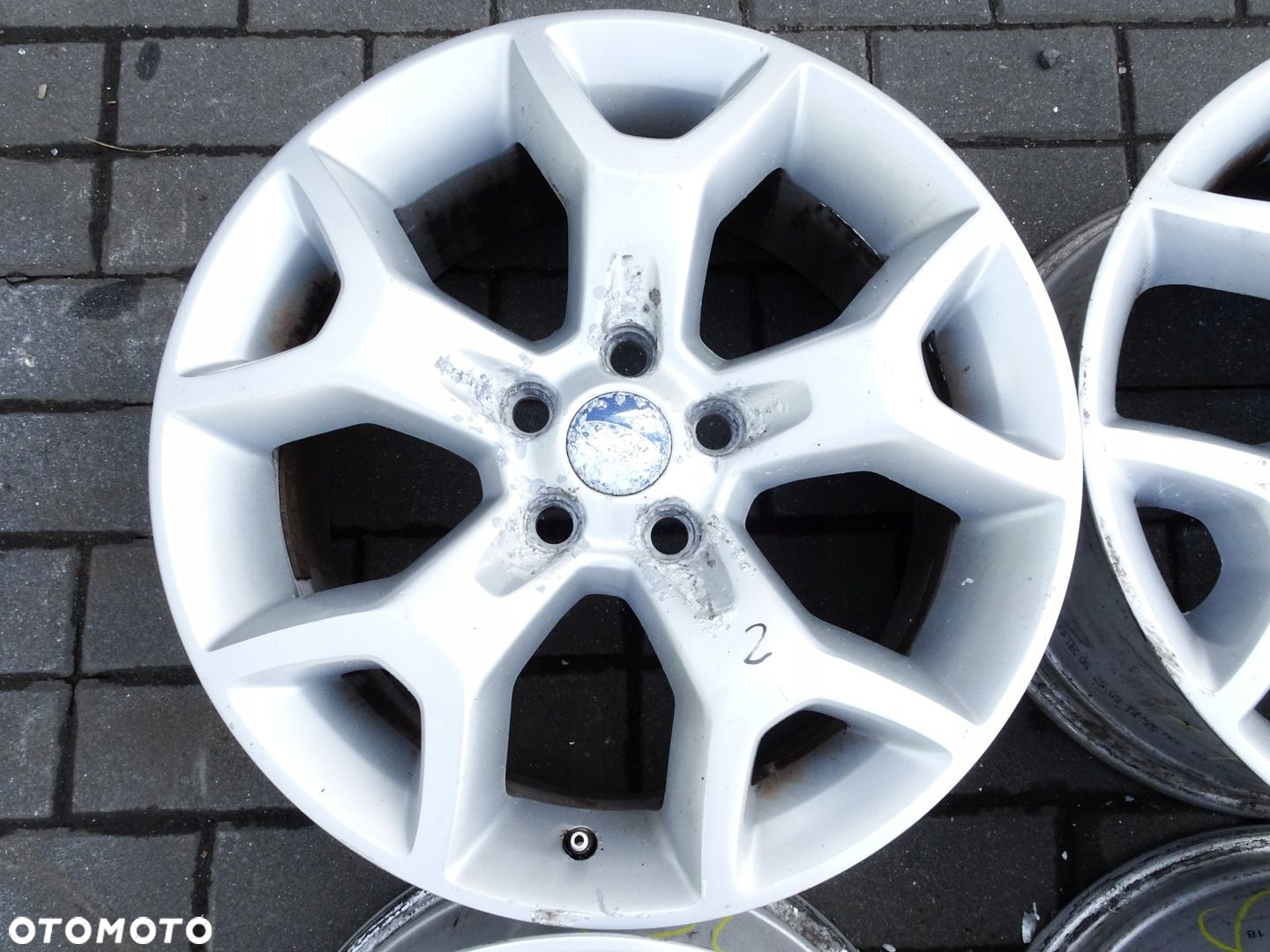 FORD KUGA MK1, MONDEO MK4, S-MAX MK1, GALAXY MK3 - FELGI 17" ALU - 2