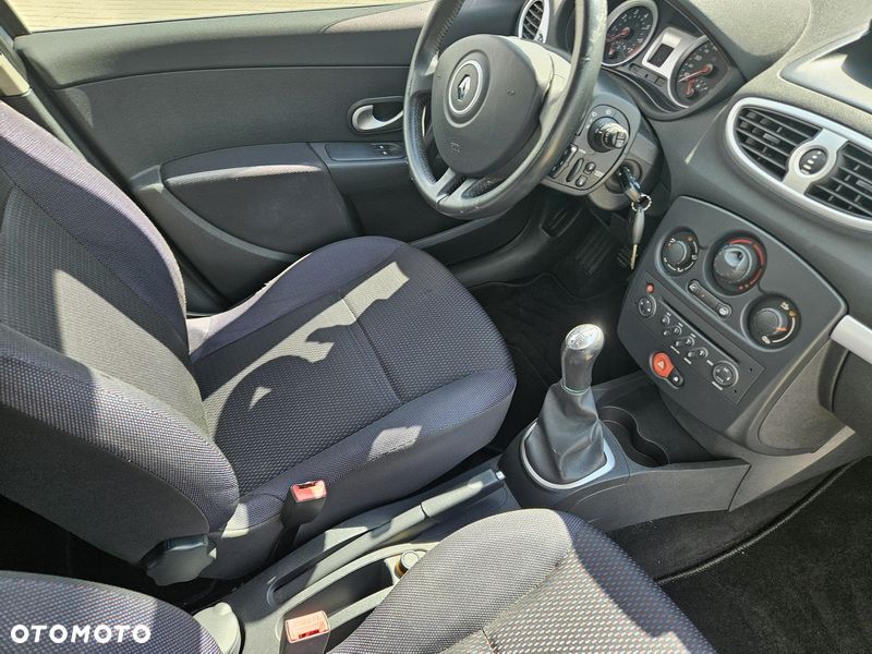 Renault Clio 1.2 TCE Expression - 9