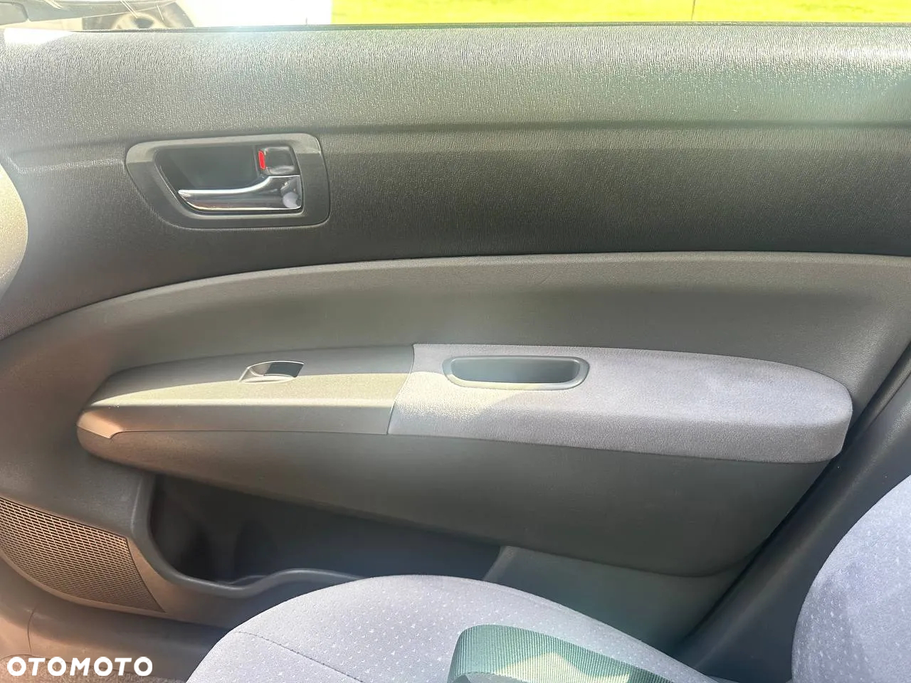 Toyota Prius - 21