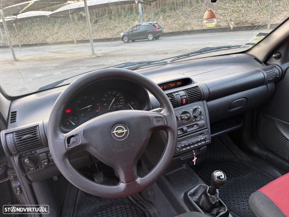 Opel Corsa 1.5 TD - 8
