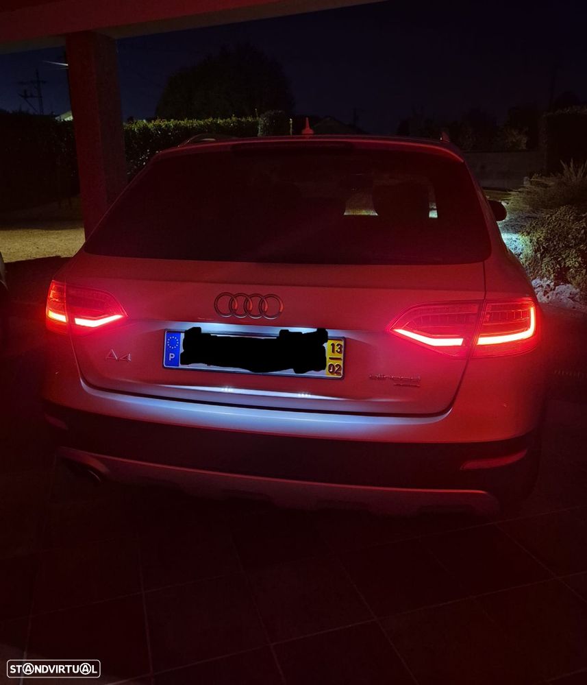 Audi A4 Allroad 2.0 TDI quattro Advance - 8