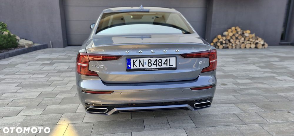 Volvo S60 B4 B R-Design - 6