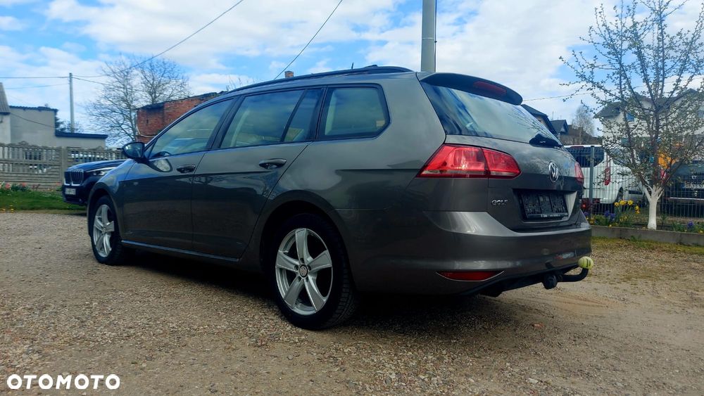 Volkswagen Golf 1.2 TSI BMT Trendline - 10