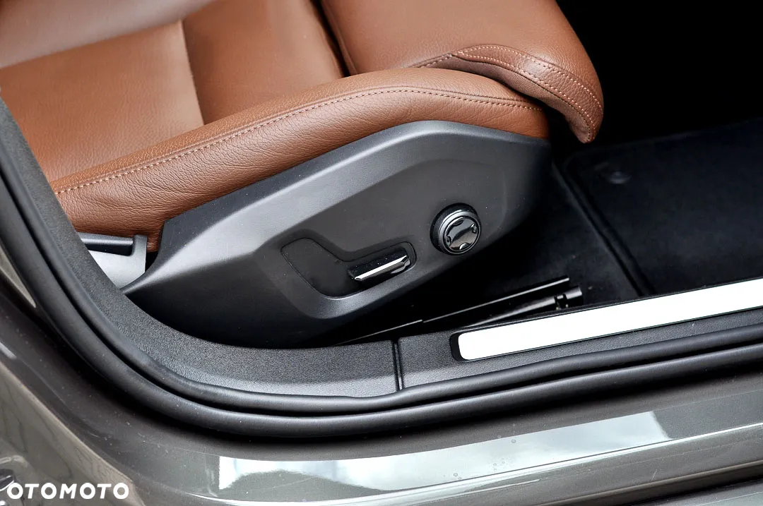 Volvo V60 D4 Geartronic Inscription - 26