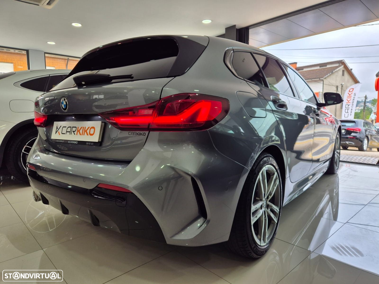 BMW 116 d Pack Desportivo M Auto - 5