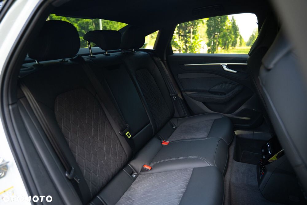 Audi A6 Limousine - 14