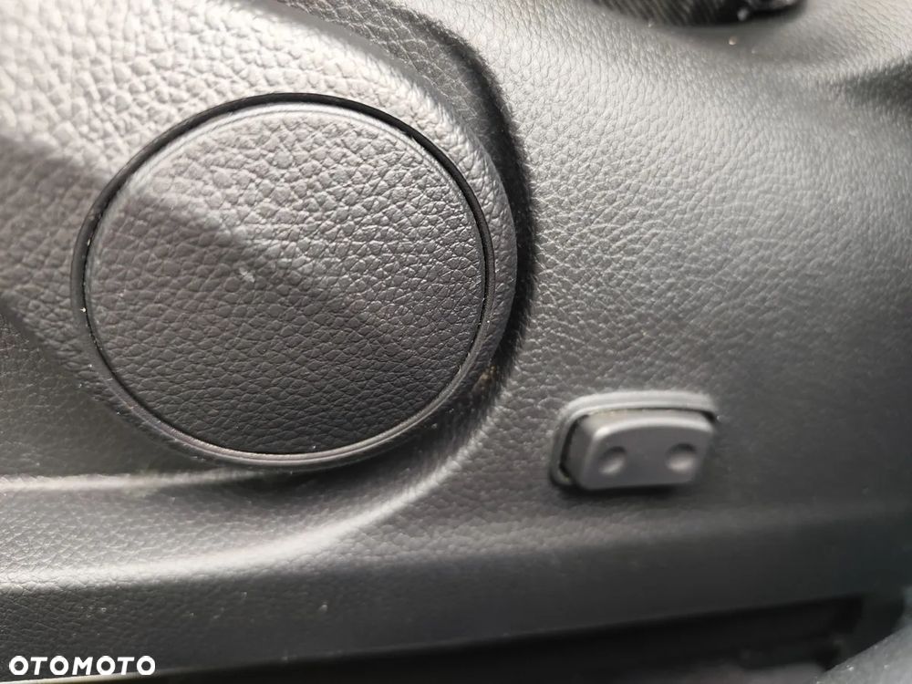 Hyundai i30 1.6 CRDi Automatik Trend - 16