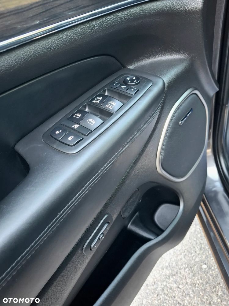 Jeep Grand Cherokee Gr 3.0 CRD Overland - 35