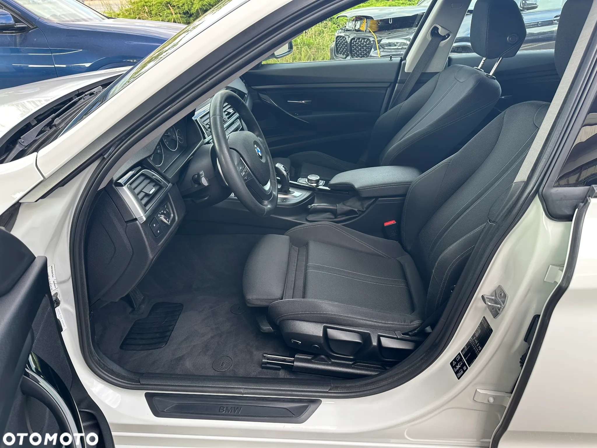 BMW 3GT 320d xDrive Advantage - 6