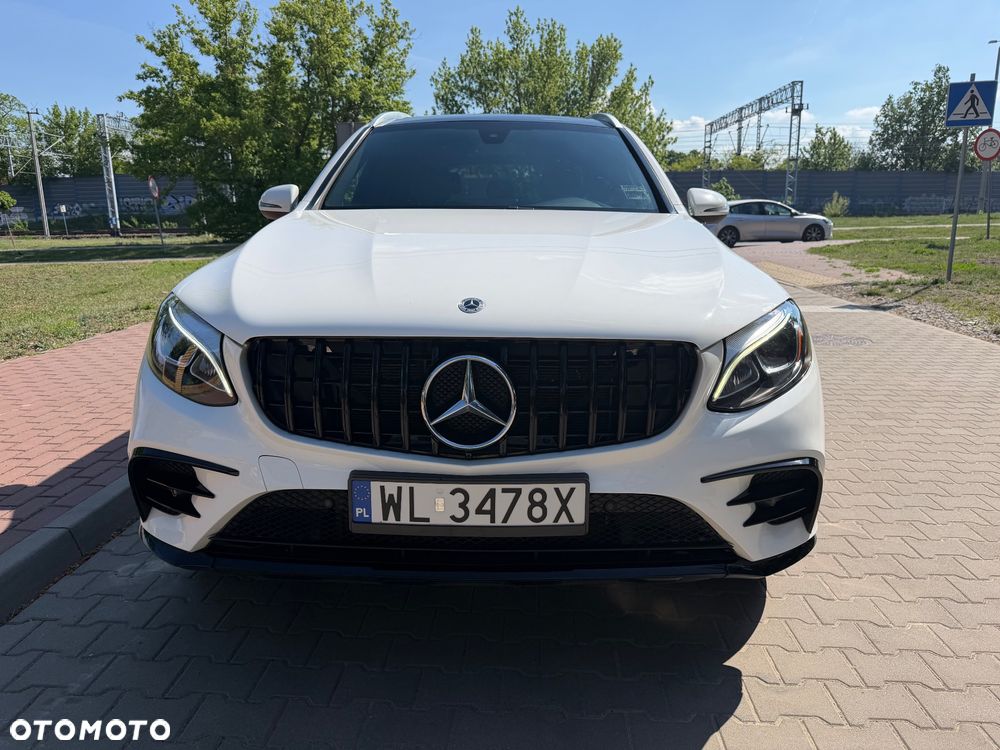 Mercedes-Benz GLC 300 4-Matic - 2
