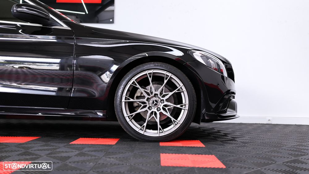 Mercedes-Benz C 220 d 4Matic Station 7G-TRONIC AMG Line - 29