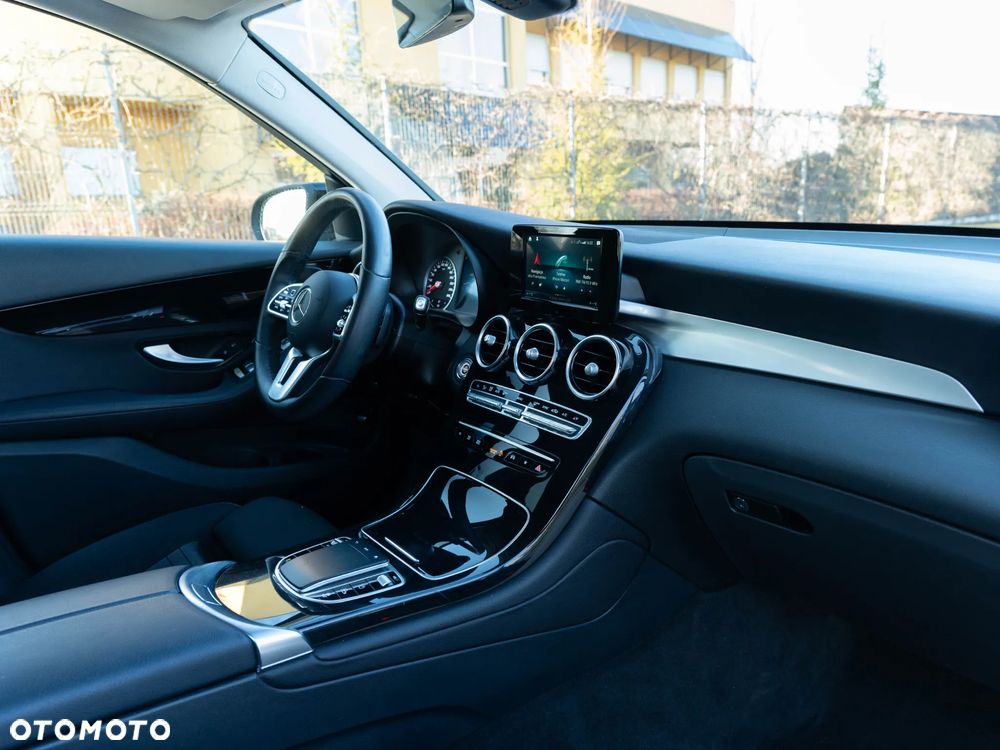 Mercedes-Benz GLC 200 d 4-Matic Business Edition - 22