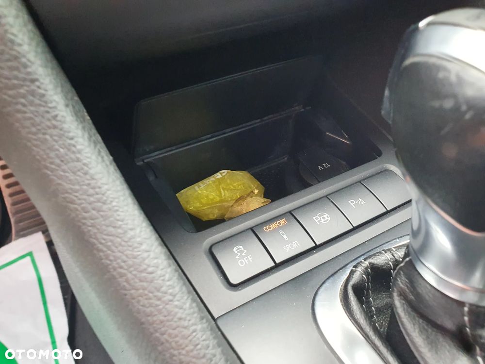 Volkswagen Golf 2.0 TDI DPF DSG GTD - 18