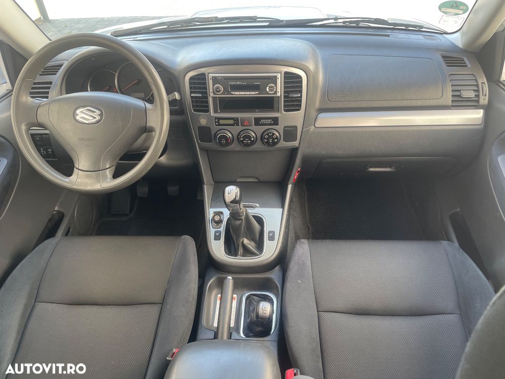 Suzuki Grand Vitara 2.0 TD A/C - 6