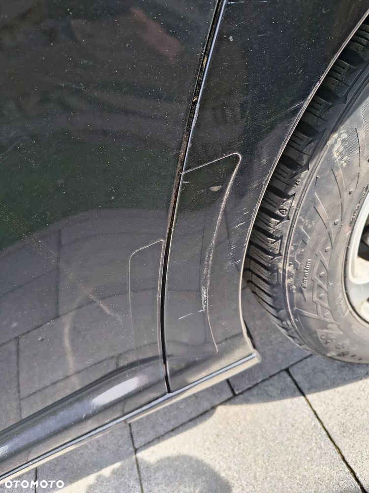 Toyota Avensis 2.0 VVT-i Executive - 11