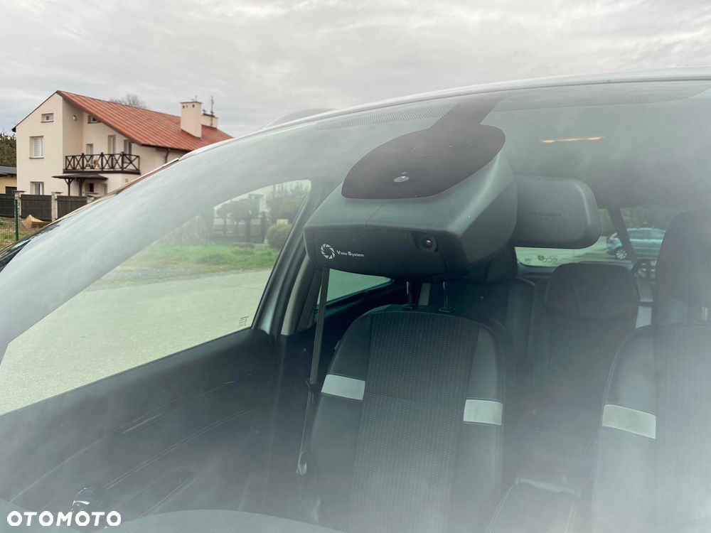 Renault Scenic 1.6 dCi Energy Bose Edition - 22