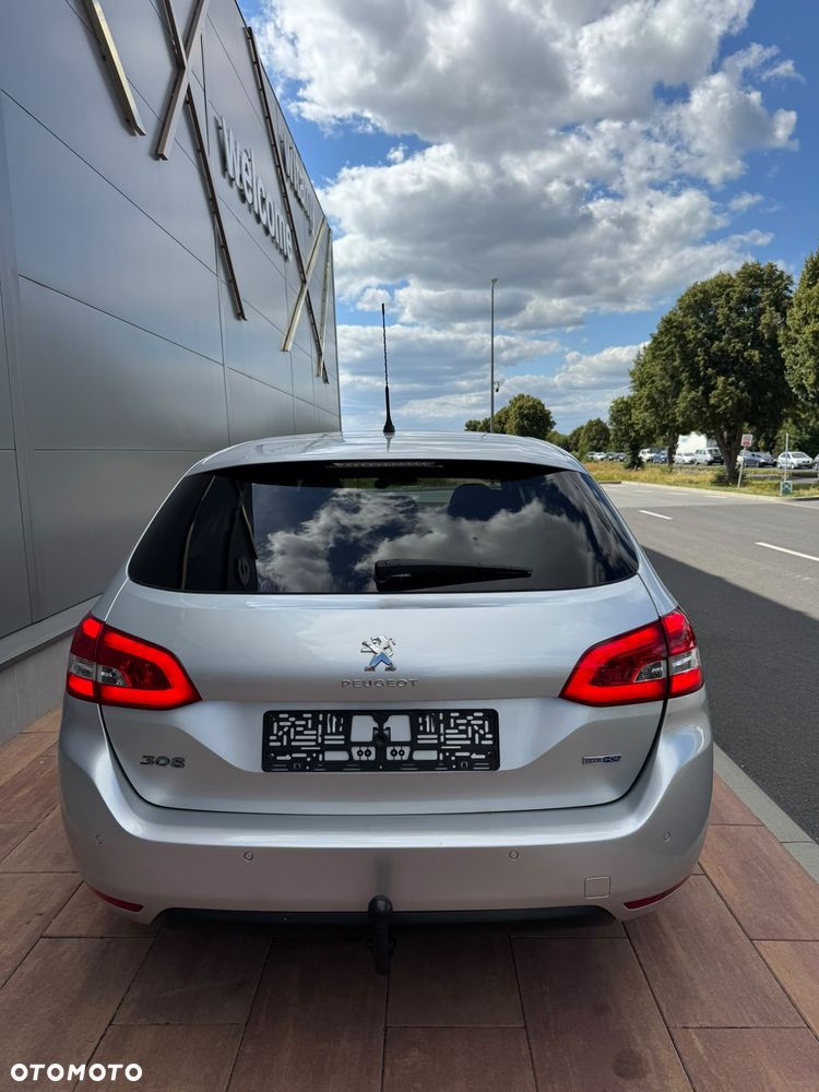 Peugeot 308 BlueHDi 120 Stop & Start Niveau 2 Business-Line - 6
