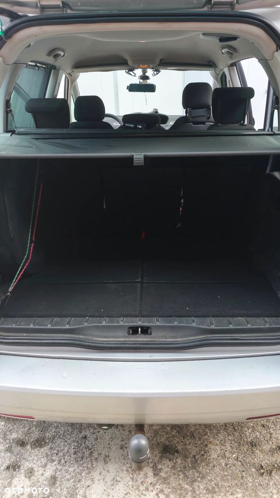 Citroën C4 Picasso - 18