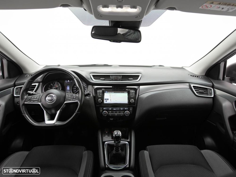 Nissan Qashqai 1.5 dCi N-Connecta - 6