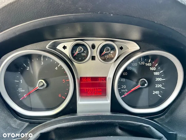 Ford Kuga 2.0 TDCi Titanium - 13