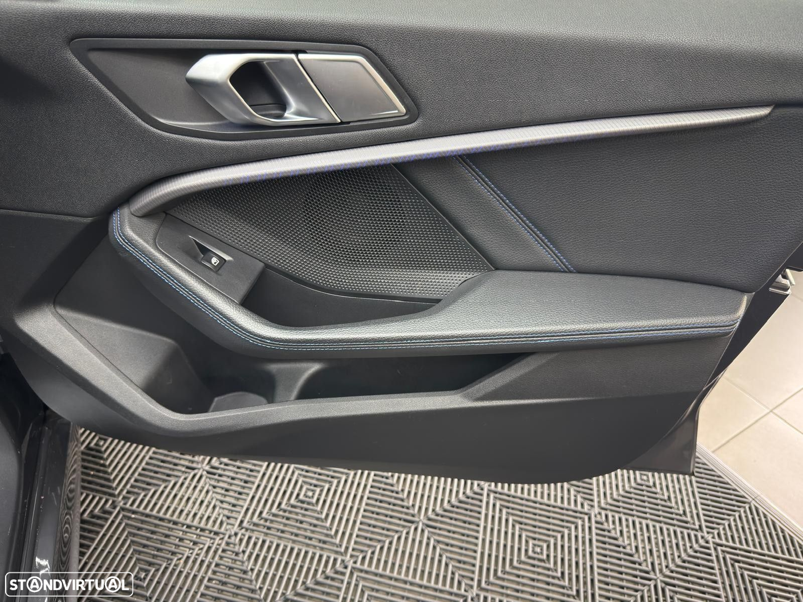 BMW 116 d Pack Desportivo M Auto - 57