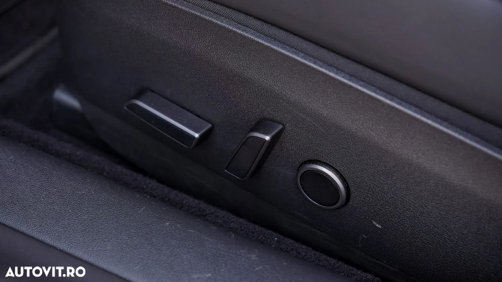 Tesla Model 3 Langstreckenbatterie Allradantrieb Dual Motor - 29