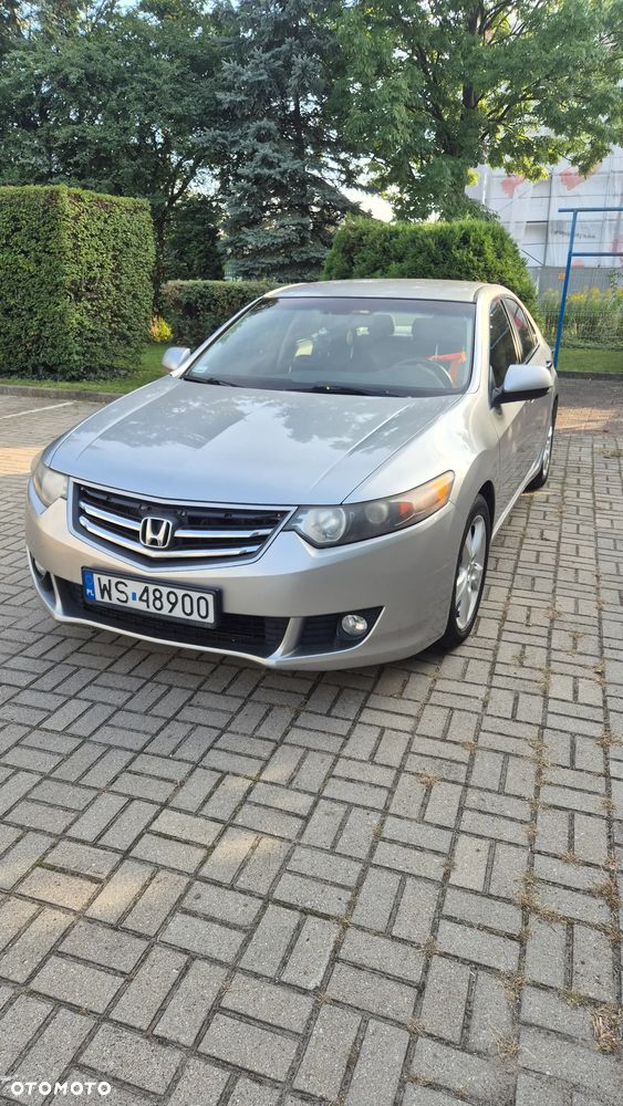 Honda Accord 2.0 Elegance - 1