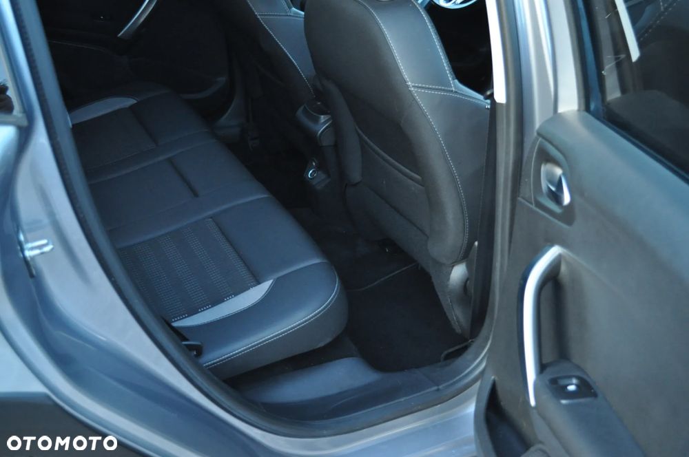 Peugeot 2008 1.2 Pure Tech GPF Allure S&S - 30