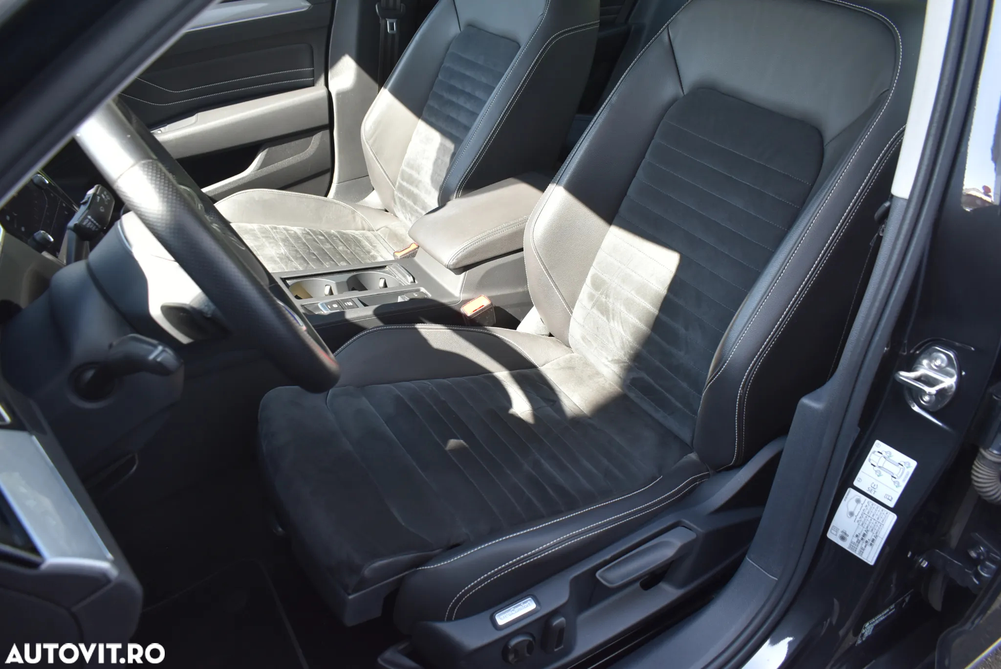 Volkswagen Passat 1.4 TSI Plug-In-Hybrid DSG GTE - 11