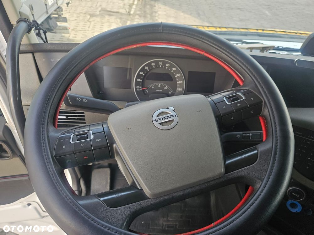 Volvo FH - 4
