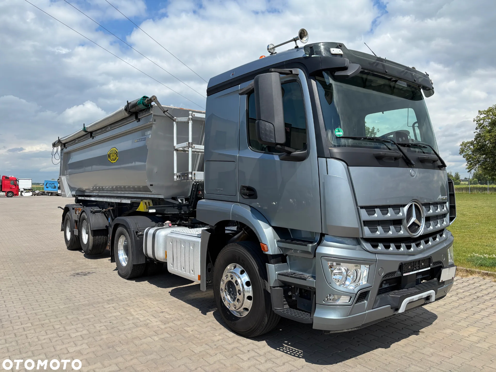 Meiller KISA 2 wywrotka stalowa 24m3 , (schwarzmuller, carnehl, schmitz) dwie osie , szeroki rozstaw , nacisk na oś 11000 kg. - 5