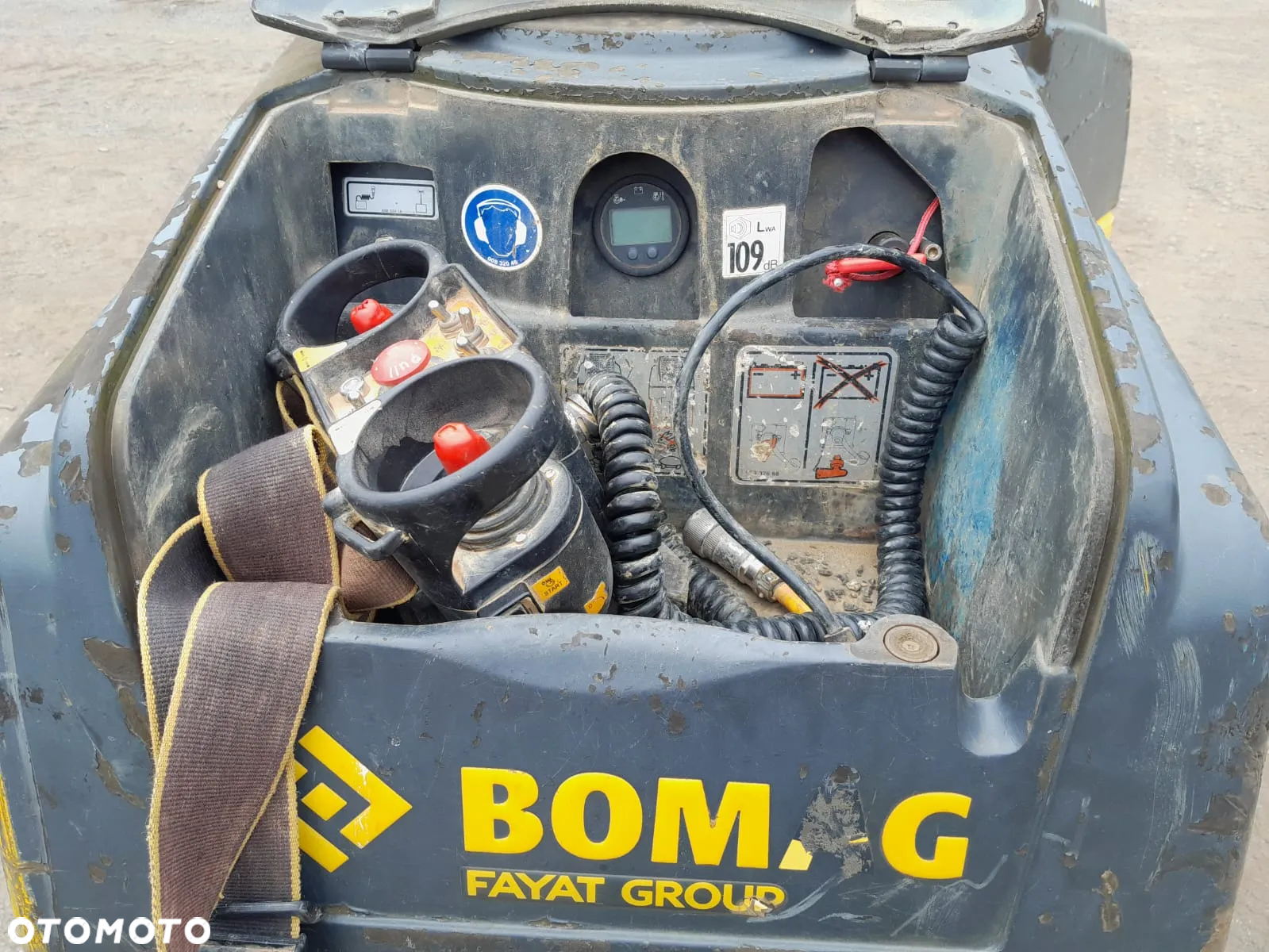 Walec wibracyjny Bomag BMP8500, 2014r. 1239mtg, dostawki, pilot zdajnego sterowania o zasięgu 70m. - 5