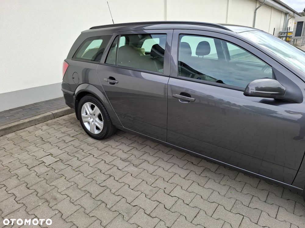 Opel Astra 1.6 Enjoy - 9