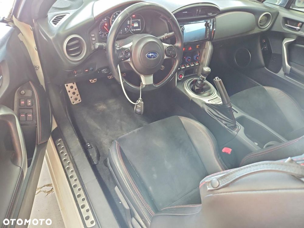 Subaru BRZ 2.0i Sport+ - 8
