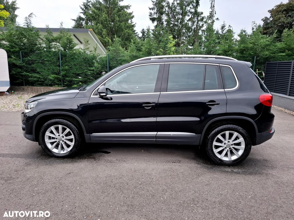 Volkswagen Tiguan 2.0 TDI DPF BlueMotion Technology Sport & Style - 11