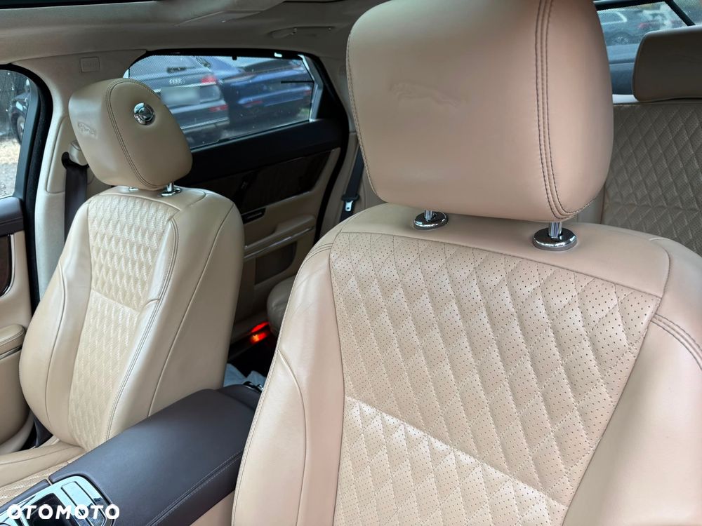Jaguar XJ 3.0 V6 Kompressor Langversion Portfolio - 31