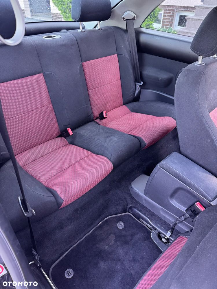 Volkswagen New Beetle 1.9 TDI - 9