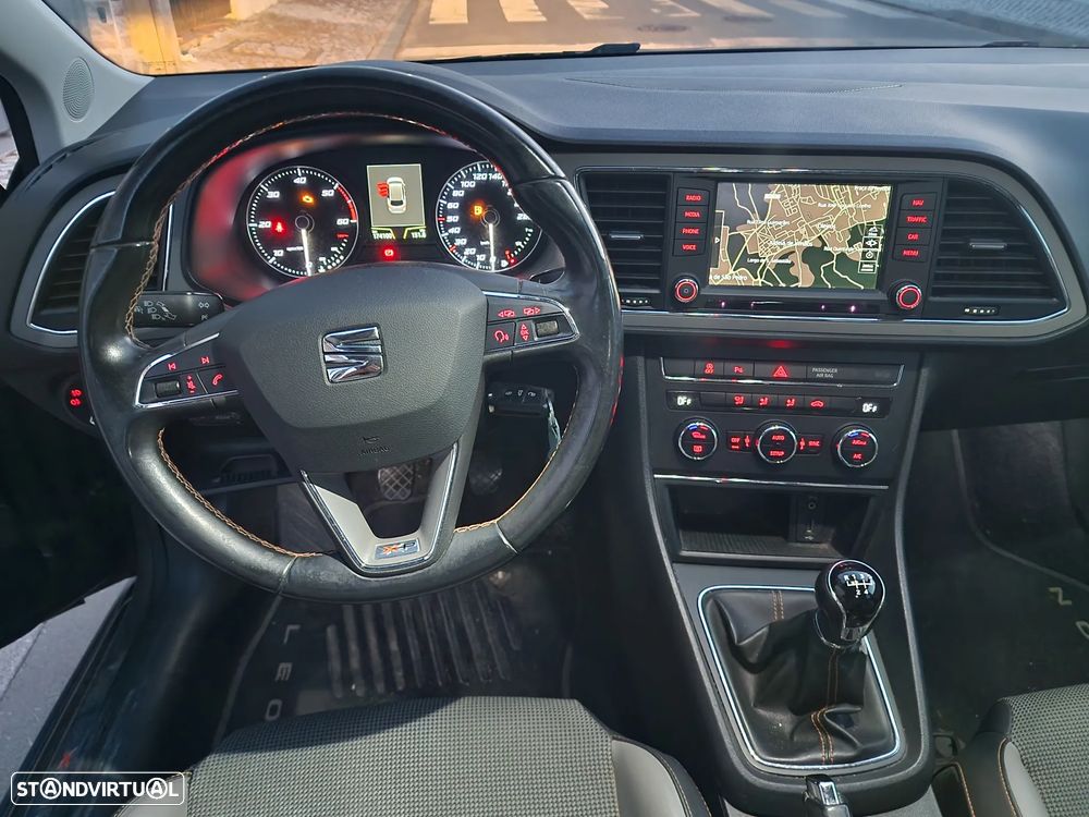 SEAT Leon X-Perience 1.6 TDi - 10