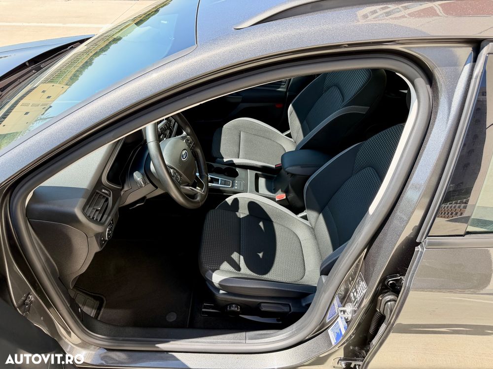 Ford Focus - 17